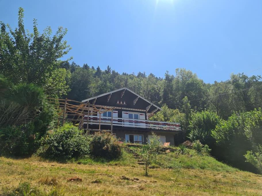 Le Chalet Des Amis Aurec-Sur-Loire Esterno foto